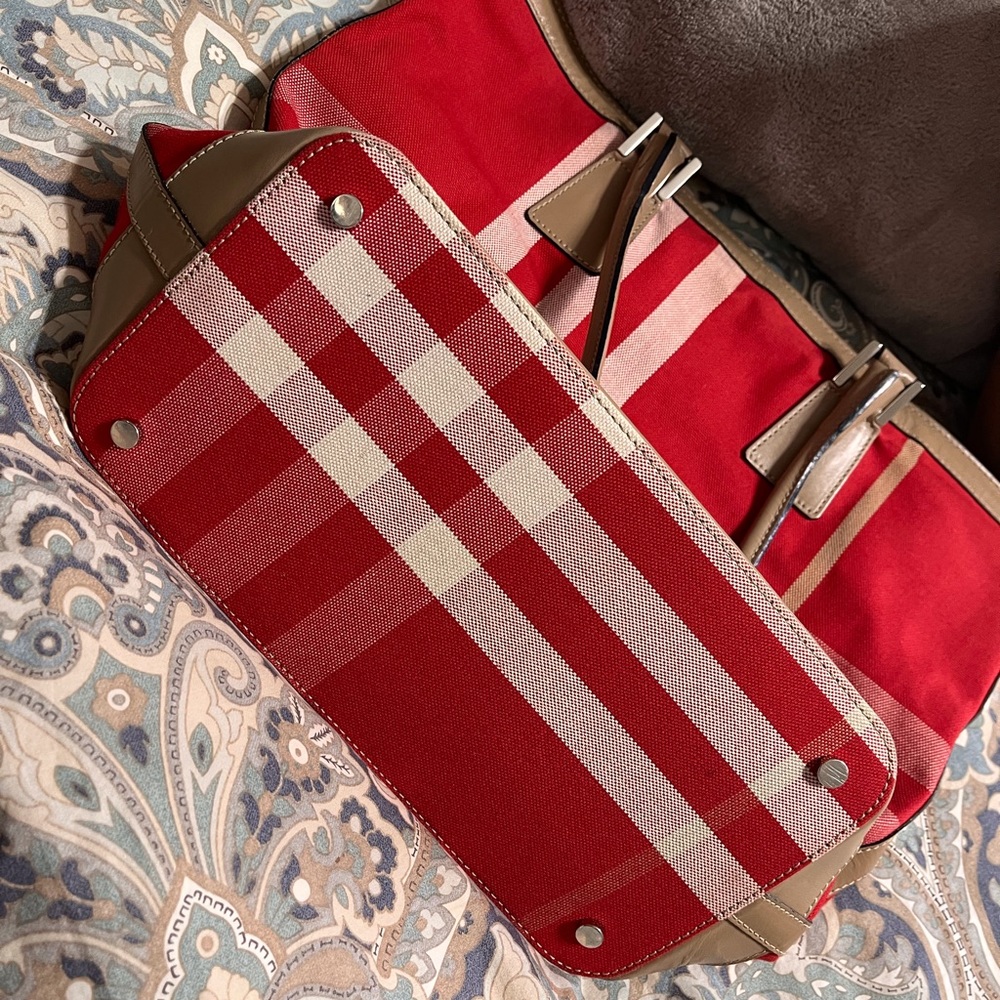 Beautiful Red Burberry Check Bag - Picture 5 of 16